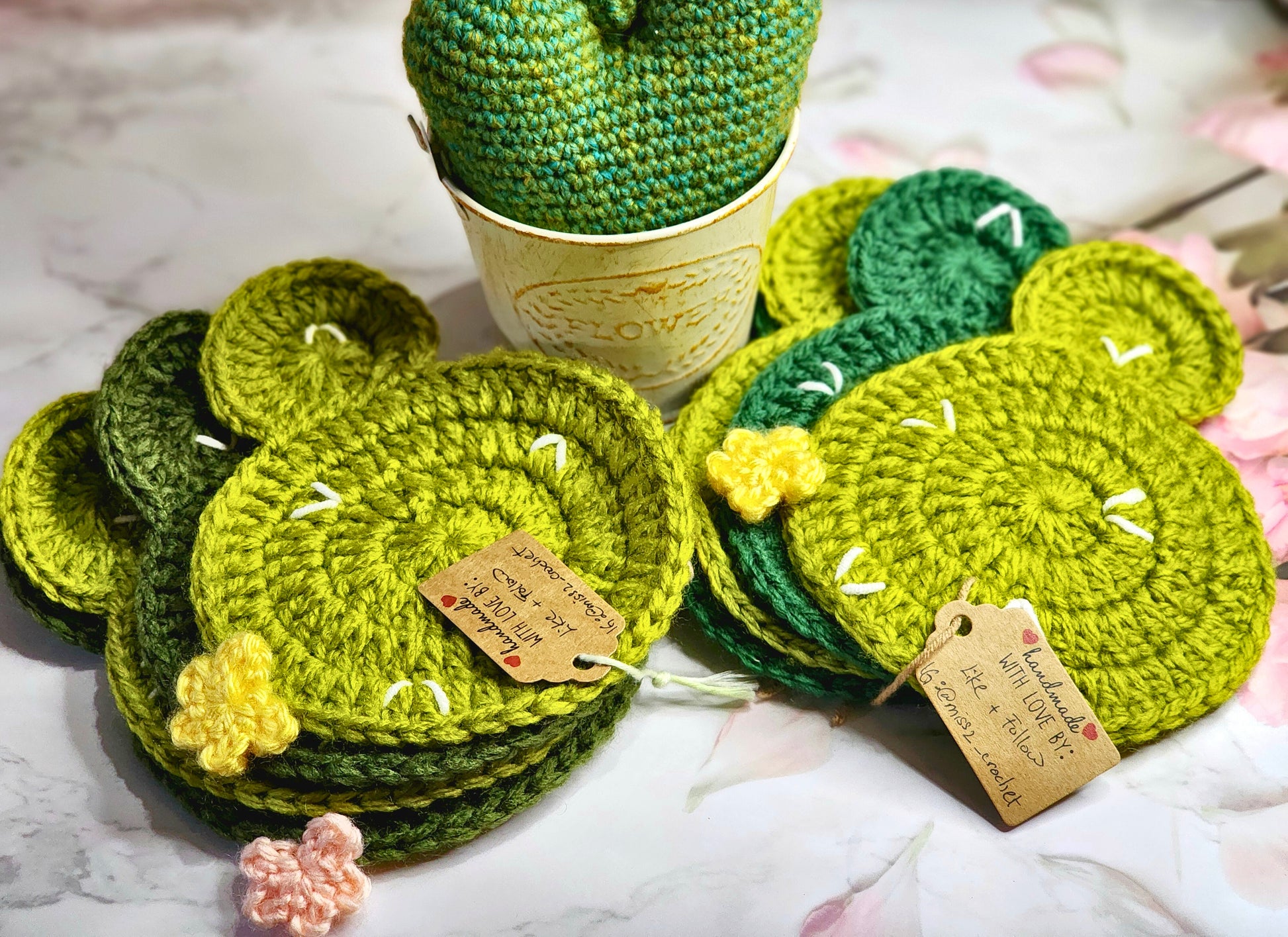 Cactus crochet coaster set of 4 in two green tones