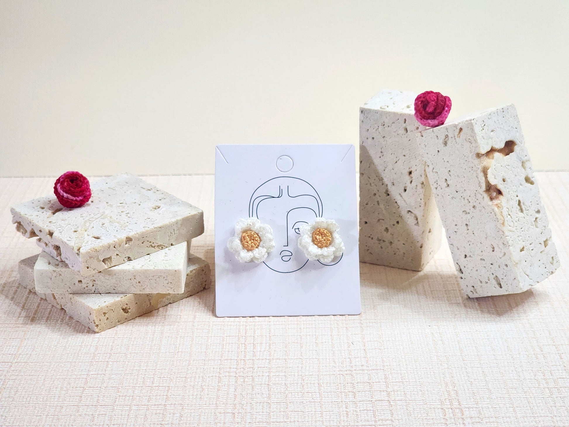 A pair of double layered White Daisy Micro-crochet stud Earrings