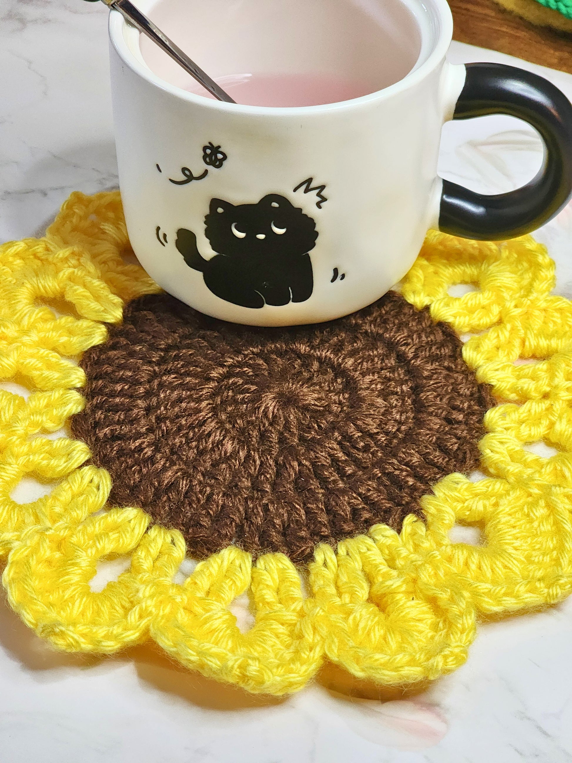 Sunflower crochet centerpiece with a beautiful sheen to glow up your space