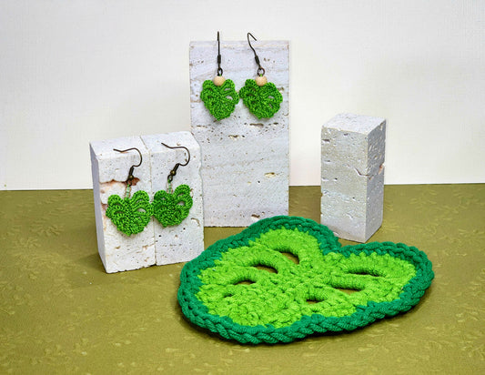 A pair of Monstera Micro-crochet with beads drop Earrings