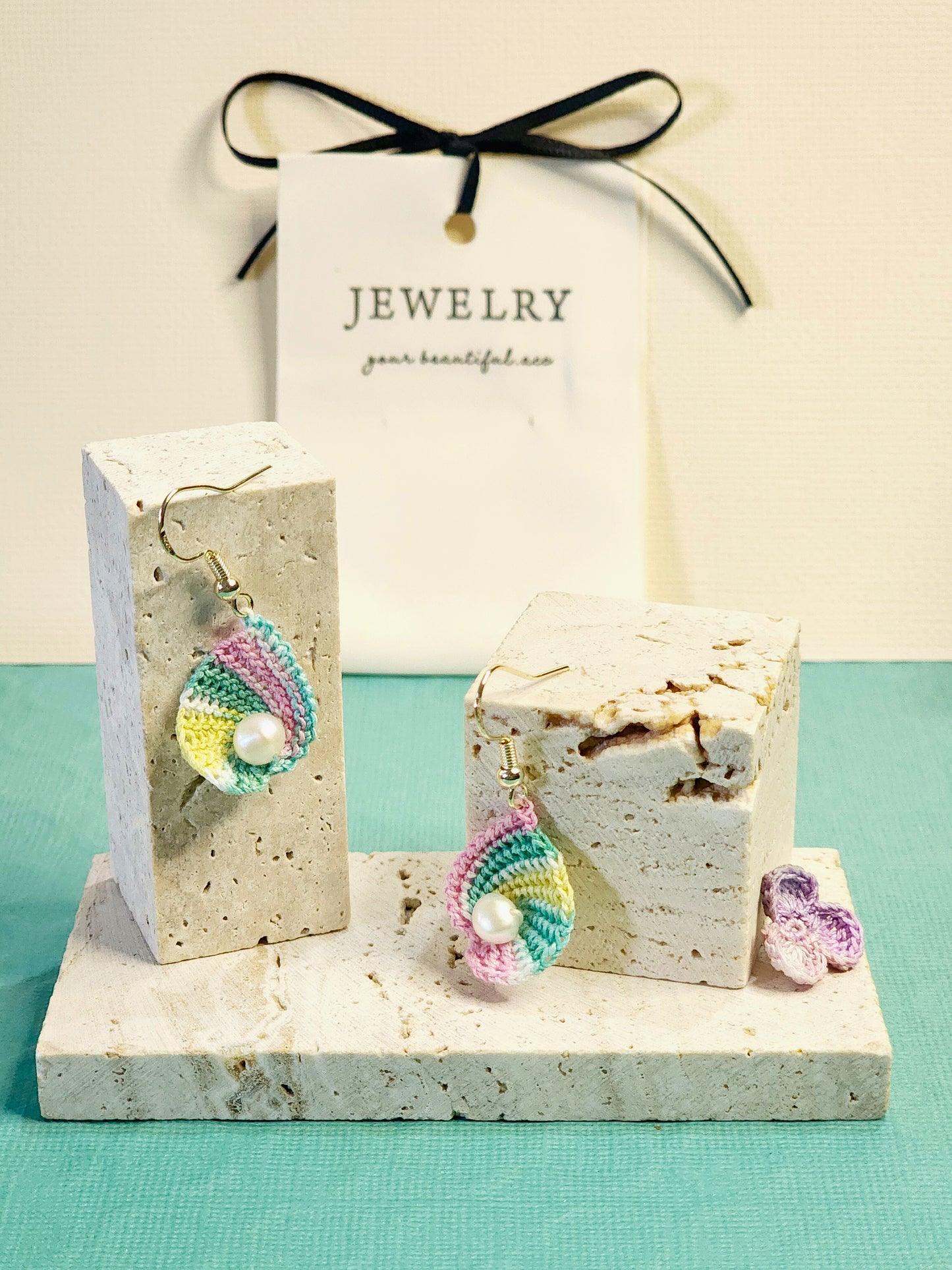 Seashell with Baroque Pearl micro-crochet Earrings
